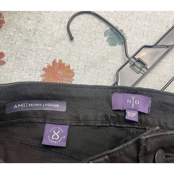 NYDJ Ami Skinny Leggings Jeans 00P Black NEW - Picture 6 of 6